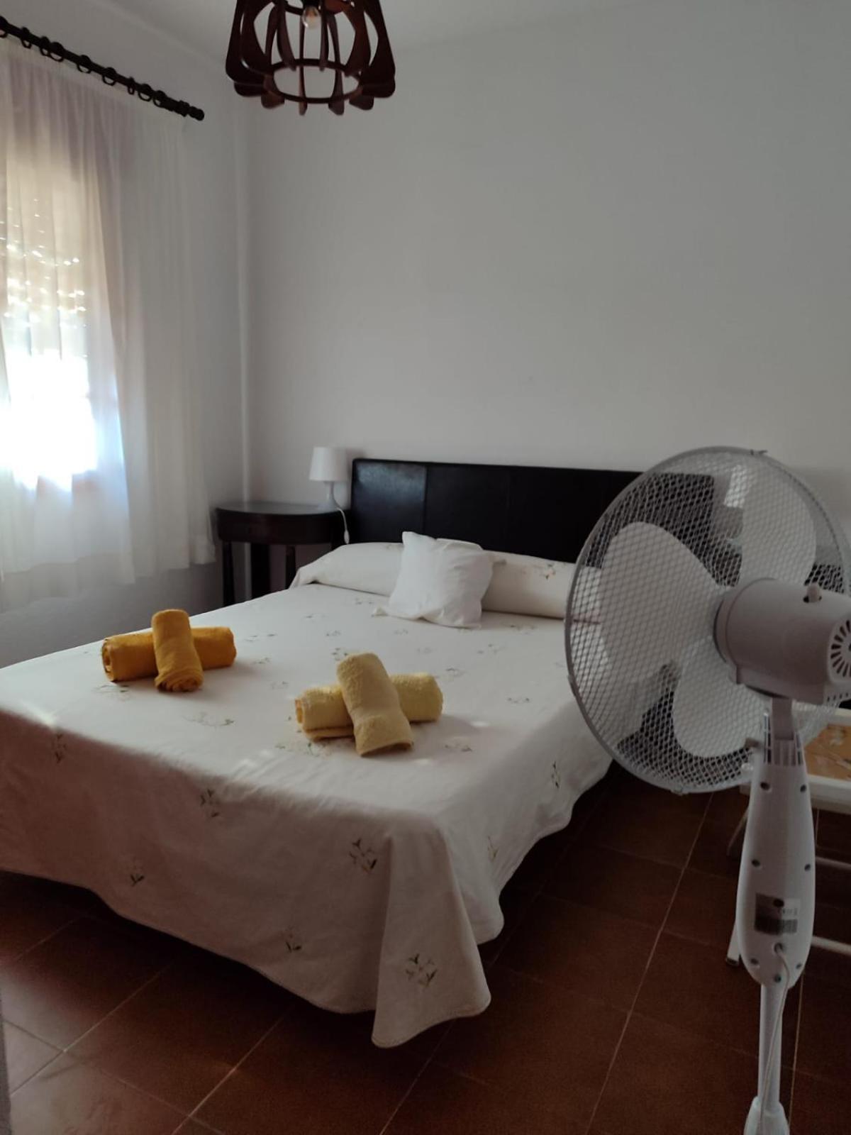 Chalet Roche A 300 Metros De La Playa מראה חיצוני תמונה